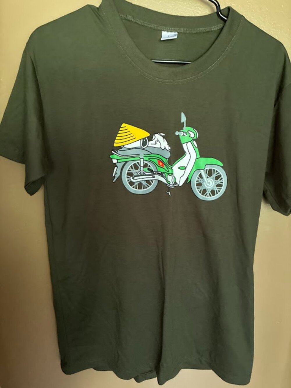 Green Snoopy Vietnam T-shirt, Size Large, 100% Cotton